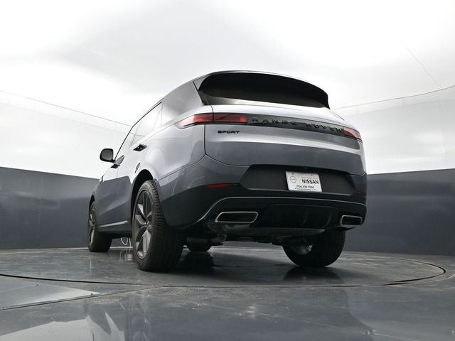 2025 Land Rover Range Rover Sport SE