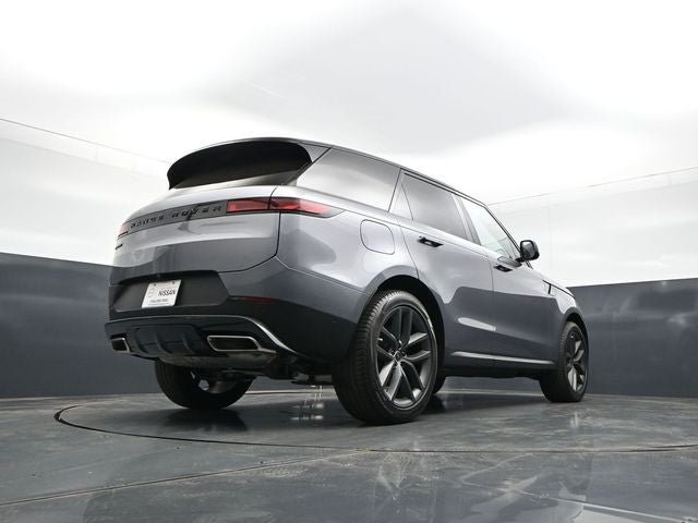 2025 Land Rover Range Rover Sport SE