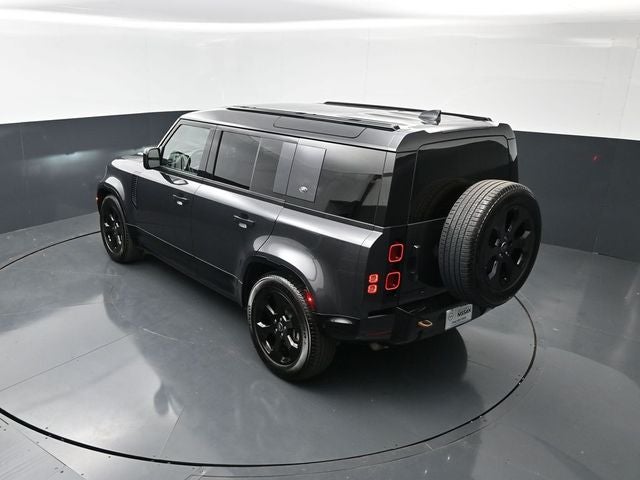 2023 Land Rover Defender X-Dynamic SE