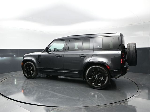 2023 Land Rover Defender X-Dynamic SE
