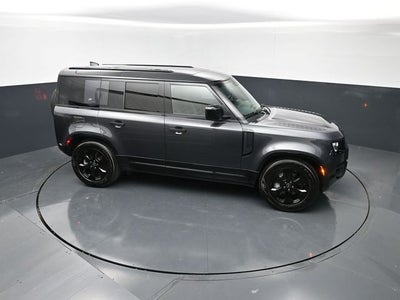 2023 Land Rover Defender X-Dynamic SE