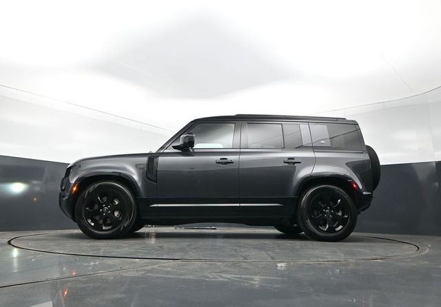 2023 Land Rover Defender X-Dynamic SE