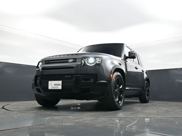 2023 Land Rover Defender X-Dynamic SE