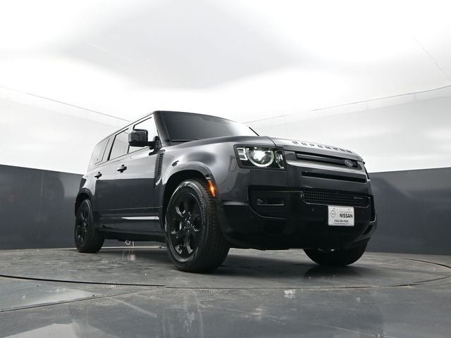 2023 Land Rover Defender X-Dynamic SE
