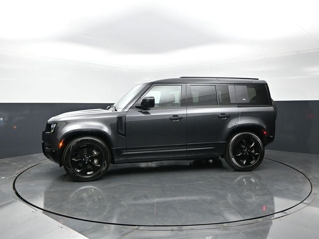 2023 Land Rover Defender X-Dynamic SE