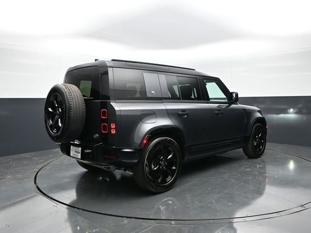 2023 Land Rover Defender X-Dynamic SE