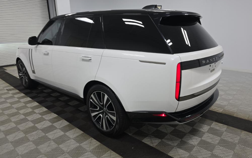 2023 Land Rover Range Rover SE