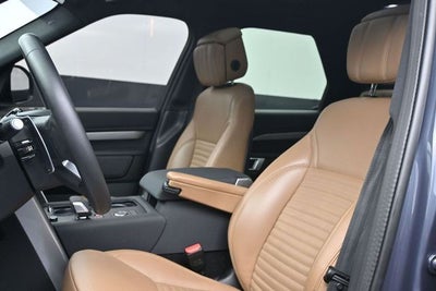 2024 Land Rover Discovery Dynamic SE