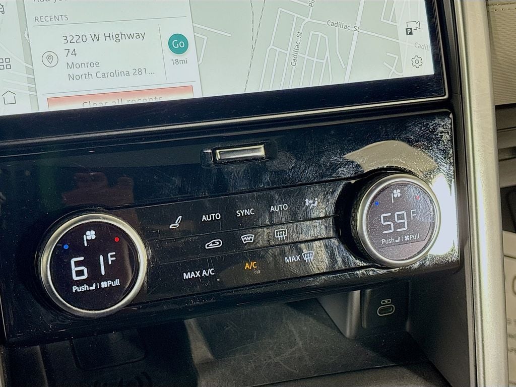 2023 Land Rover Discovery S R-Dynamic