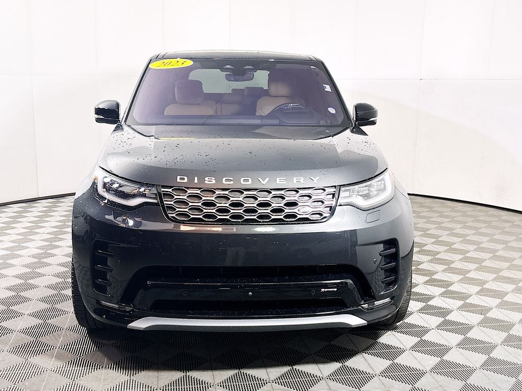 2023 Land Rover Discovery Metropolitan Edition