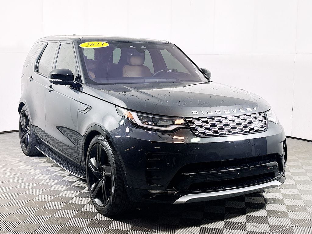 2023 Land Rover Discovery Metropolitan Edition