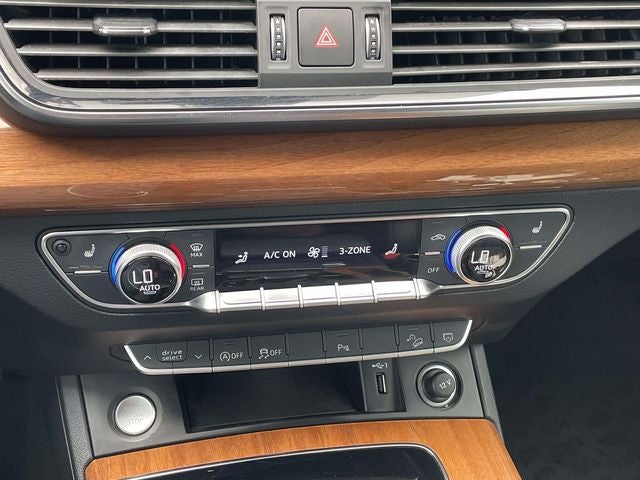 2022 Audi Q5 45 S line Premium quattro