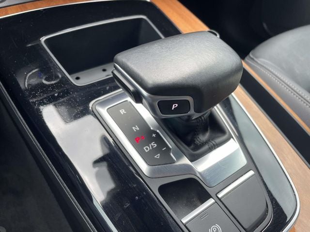 2022 Audi Q5 45 S line Premium quattro