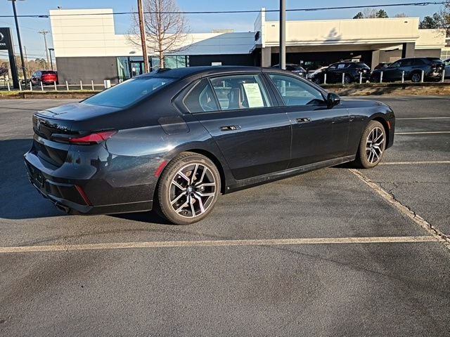 2023 BMW 7 Series 760i xDrive