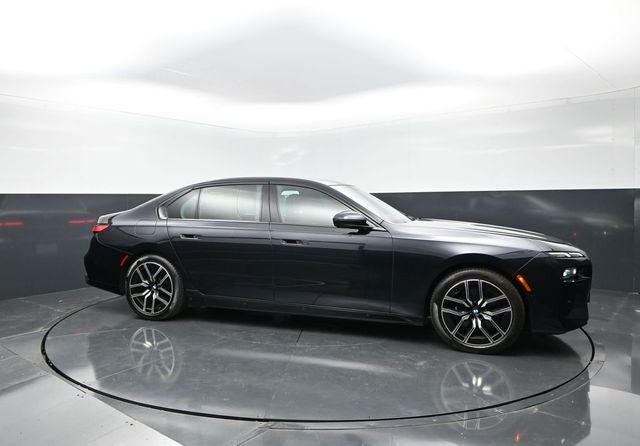 2023 BMW 7 Series 760i xDrive