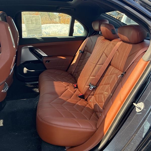 2023 BMW 7 Series 760i xDrive