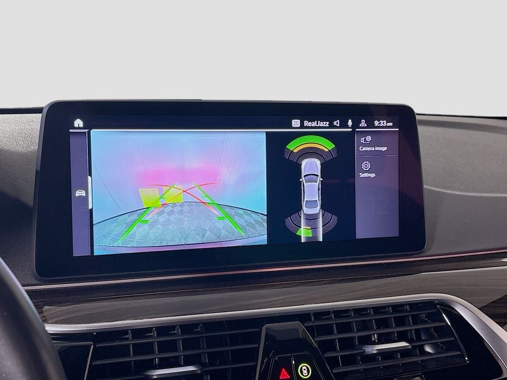 2023 BMW 5 Series 530i