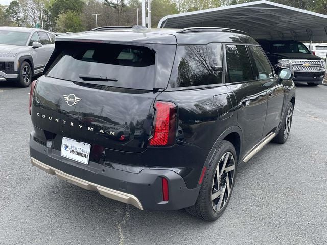 2025 MINI Cooper S Countryman Iconic
