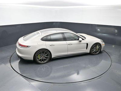 2022 Porsche Panamera 4