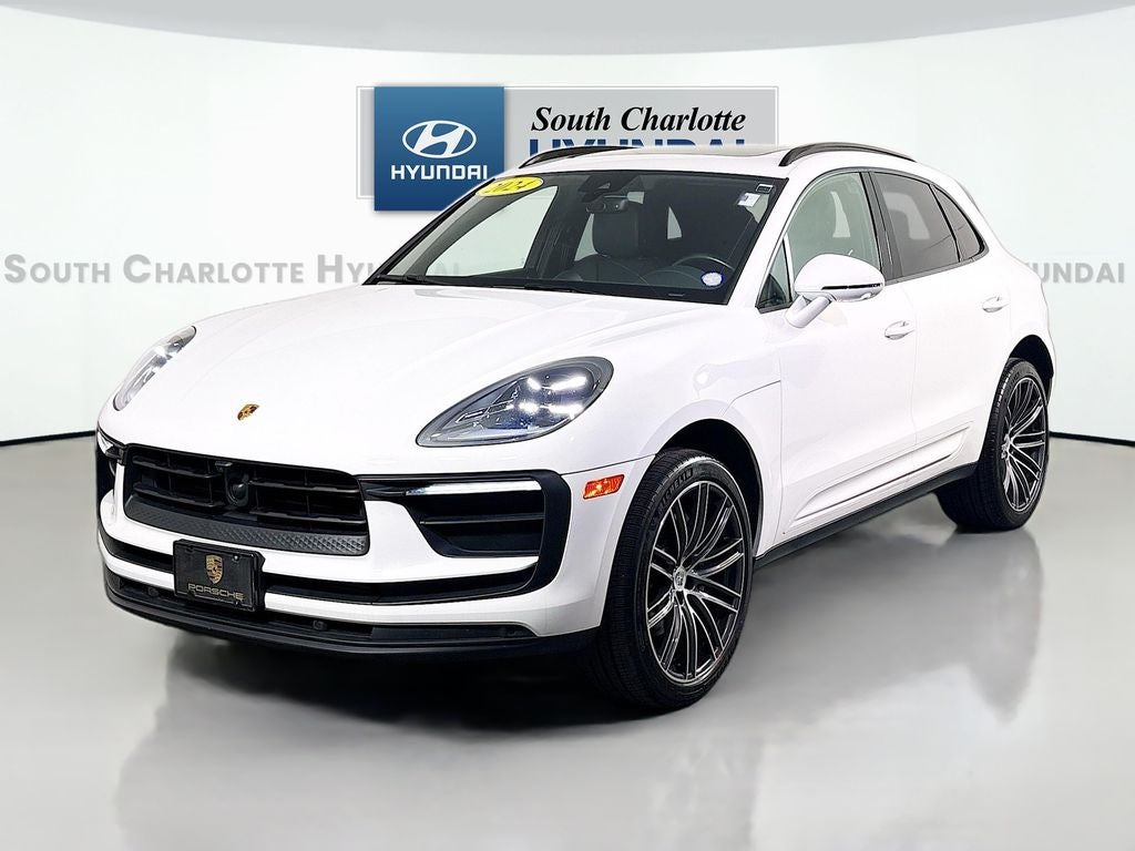 2024 Porsche Macan Base