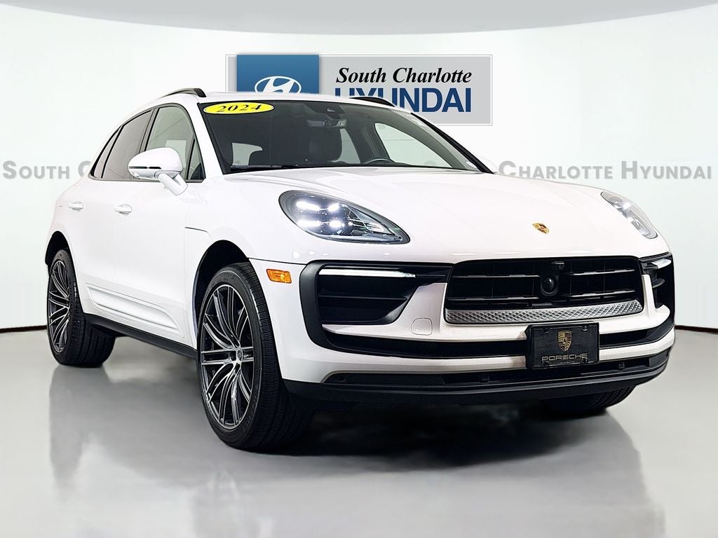 2024 Porsche Macan Base