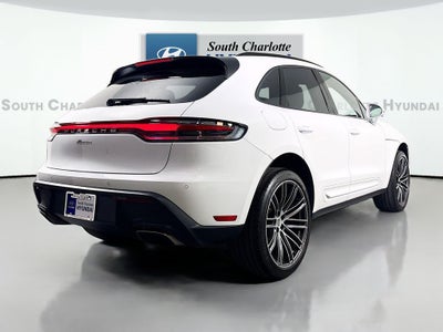2024 Porsche Macan Base