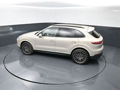 2022 Porsche Cayenne Platinum Edition