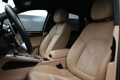 2021 Porsche Macan S