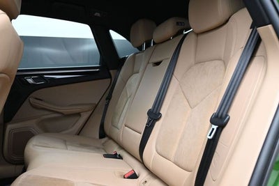 2021 Porsche Macan S