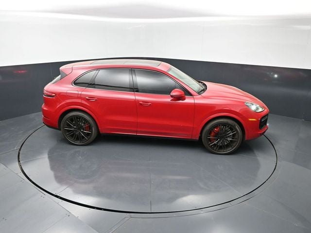 2023 Porsche Cayenne Turbo