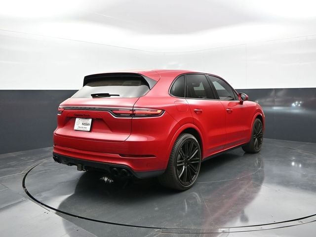 2023 Porsche Cayenne Turbo