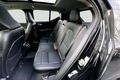 2019 Volvo XC40 Momentum