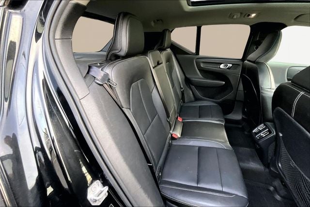 2019 Volvo XC40 Momentum