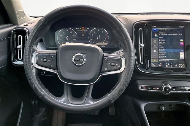 2019 Volvo XC40 Momentum