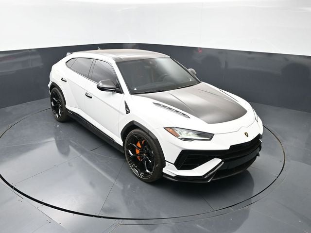 2023 Lamborghini Urus Performante