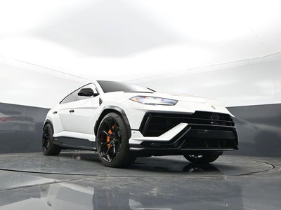 2023 Lamborghini Urus Performante