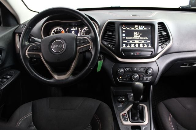 2016 Jeep Cherokee 75th Anniversary Edition