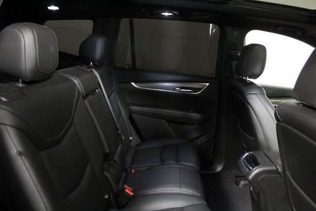 2022 Cadillac XT6 Luxury