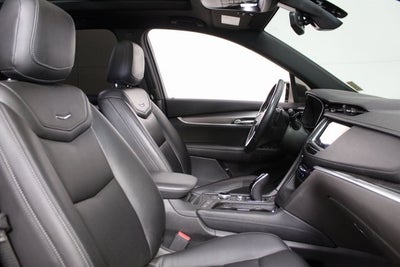 2022 Cadillac XT6 Luxury