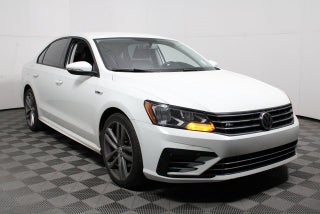 2018 Volkswagen Passat 2.0T R-Line