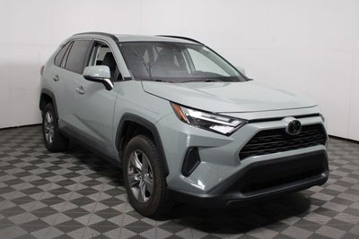 2022 Toyota RAV4 XLE