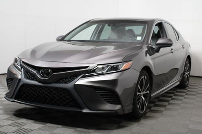 2018 Toyota Camry SE
