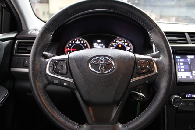 2016 Toyota Camry XSE