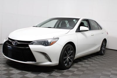 2016 Toyota Camry XSE