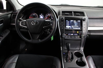 2016 Toyota Camry XSE