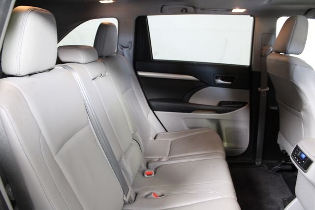 2014 Toyota Highlander XLE V6