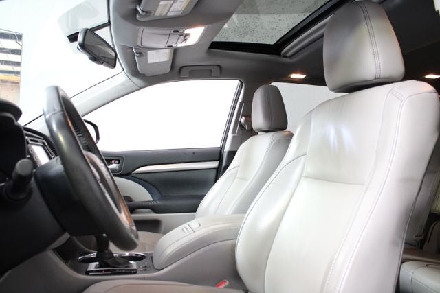 2014 Toyota Highlander XLE V6