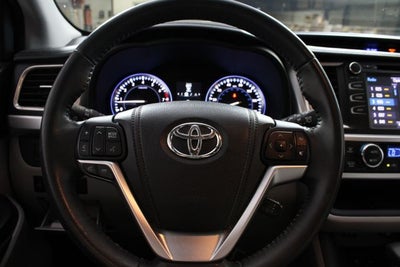 2014 Toyota Highlander XLE V6