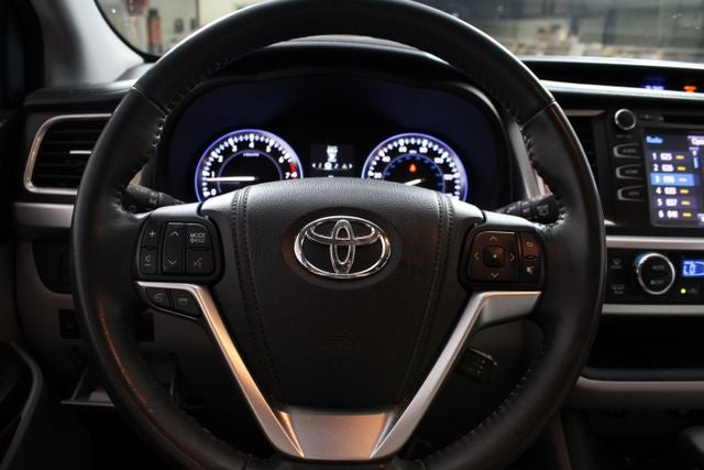 2014 Toyota Highlander XLE V6