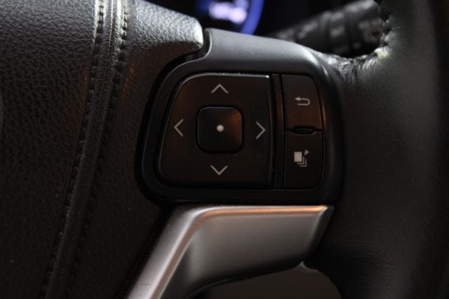 2014 Toyota Highlander XLE V6